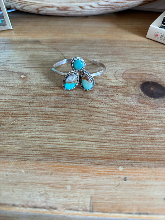 Nacozari. Turquoise Cuff